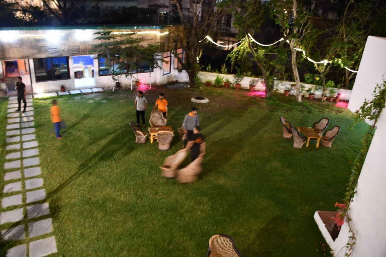 โรงแรมศิพรรษา อินน์ ริชิเคช ภายนอก รูปภาพ